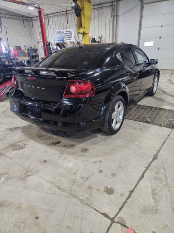 2013 Dodge Avenger SE