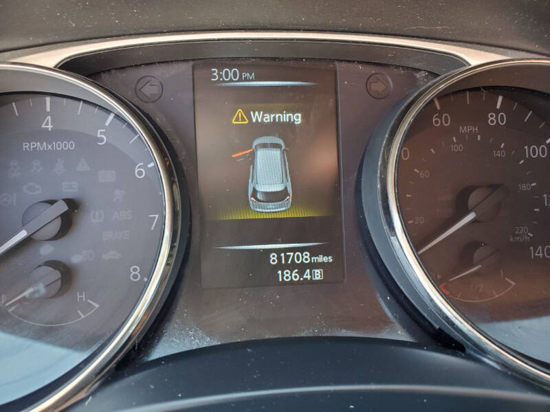 2016 Nissan Rogue SV