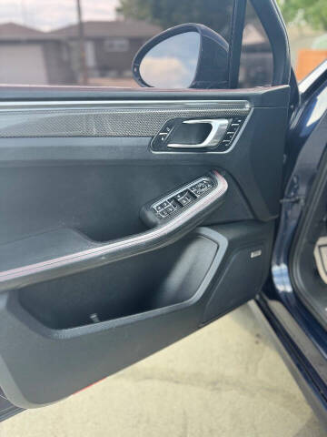 2017 Porsche Macan GTS