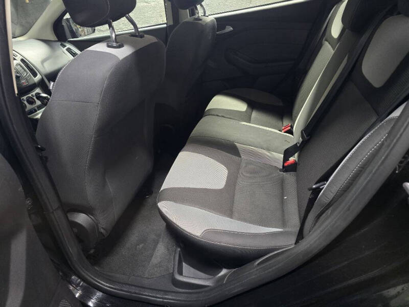 2012 Ford Focus SE