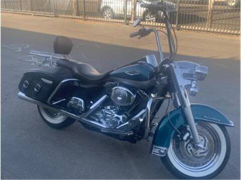 2004 Harley Davidson FLHRCI / Road King Classic for sale at KARS R US in Modesto CA