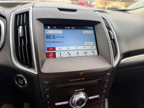 2017 Ford Edge Titanium