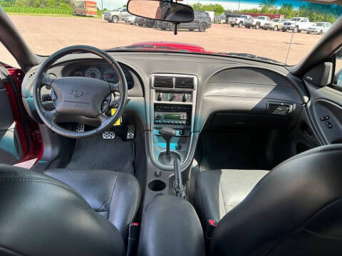 2004 Ford Mustang GT Deluxe
