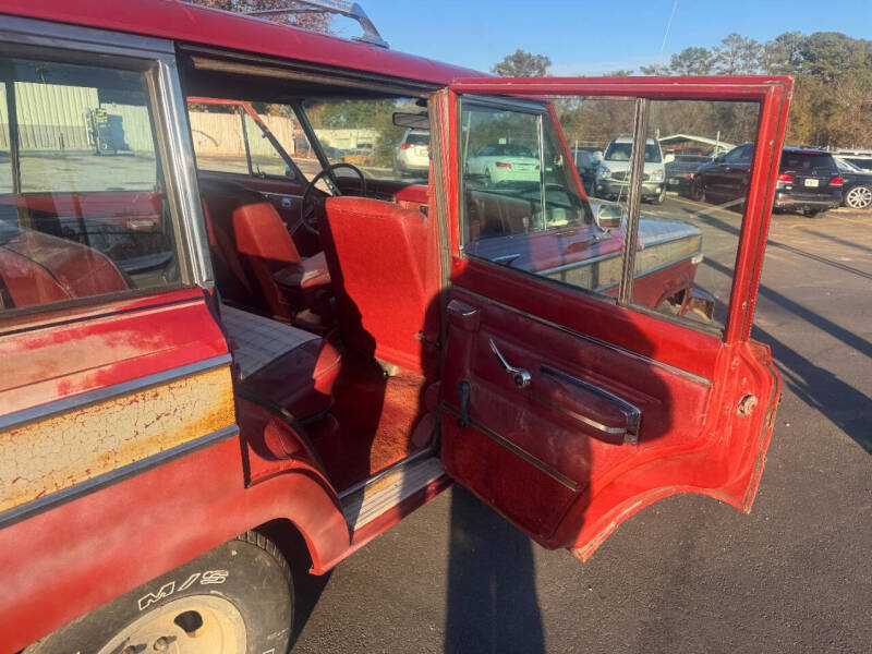 1984 Jeep Waggoner