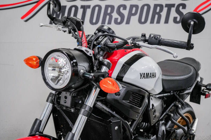 2020 Yamaha XSR700