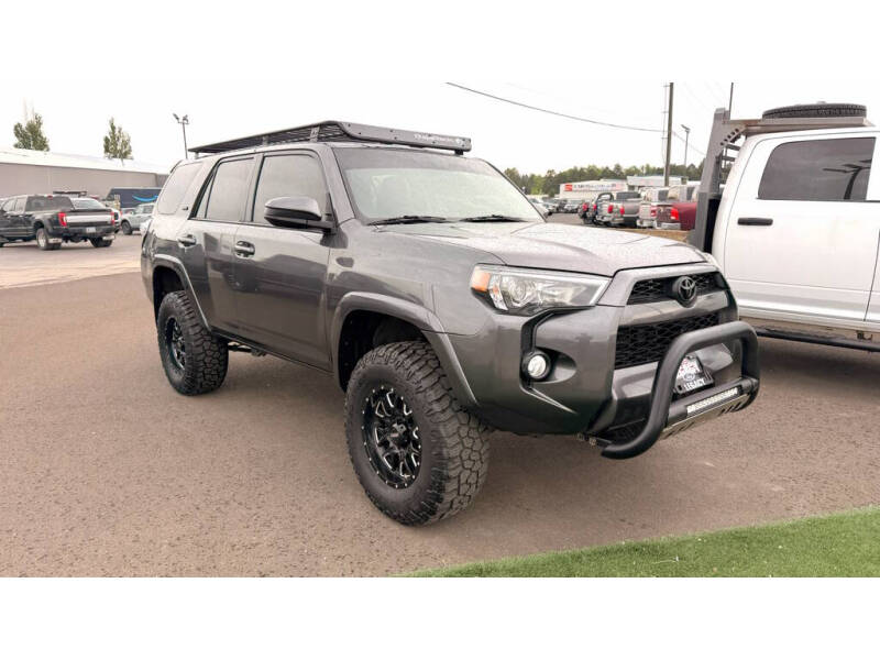 2018 Toyota 4Runner SR5