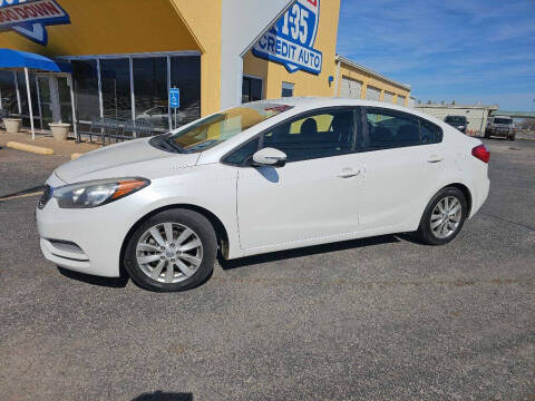 2015 Kia Forte for sale at Buy Here Pay Here Lawton.com in Lawton OK