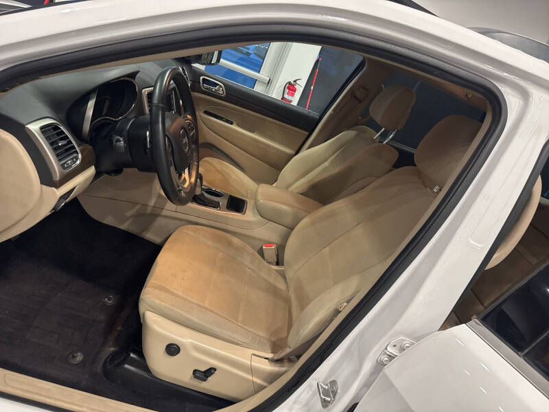 2016 Jeep Grand Cherokee Laredo