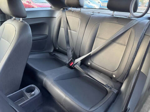 2012 Volkswagen Beetle