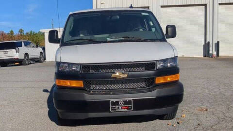 2025 Chevrolet Express 2500