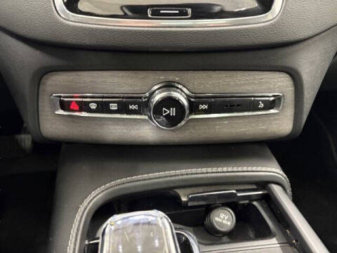 2021 Volvo XC90 Recharge T8 Inscription 6P