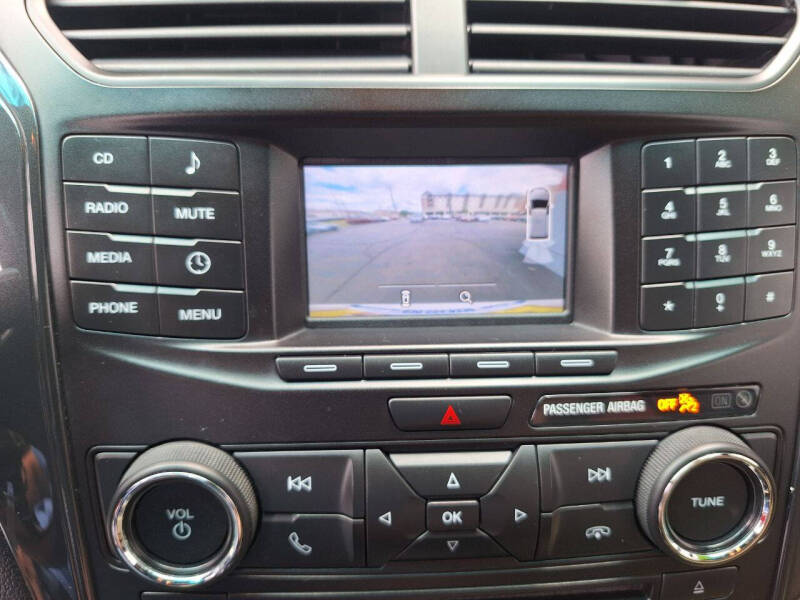 2016 Ford Explorer