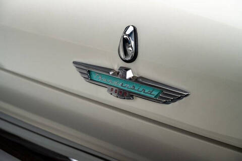 1957 Ford Thunderbird