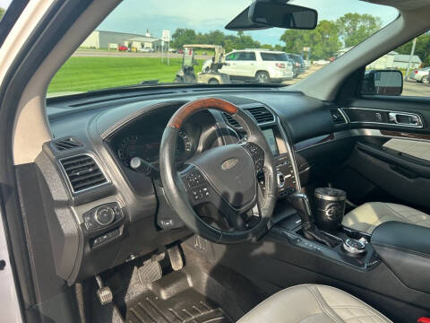 2018 Ford Explorer Platinum