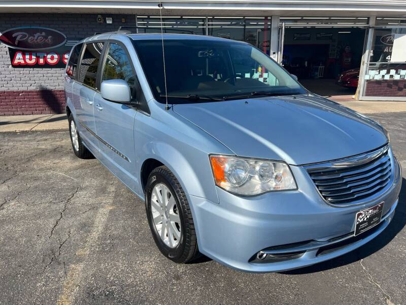 2013 Chrysler Town and Country for sale at PETE'S AUTO SALES LLC - Dayton in Dayton OH
