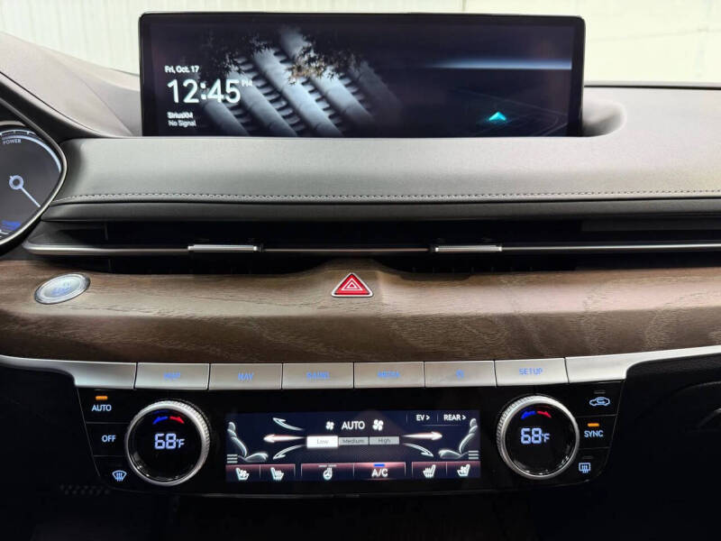 2024 Genesis Electrified G80 Advanced