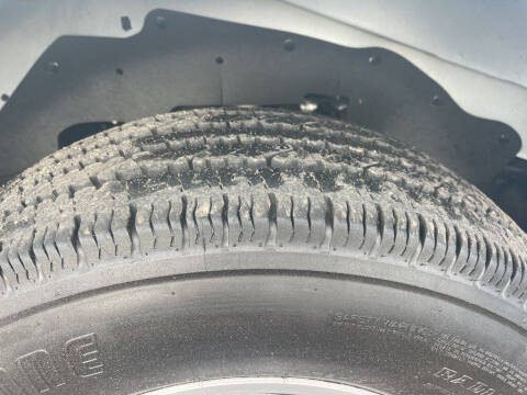 2024 Chevrolet Express 2500