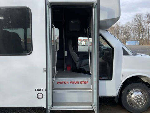 2022 Chevrolet Express 4500