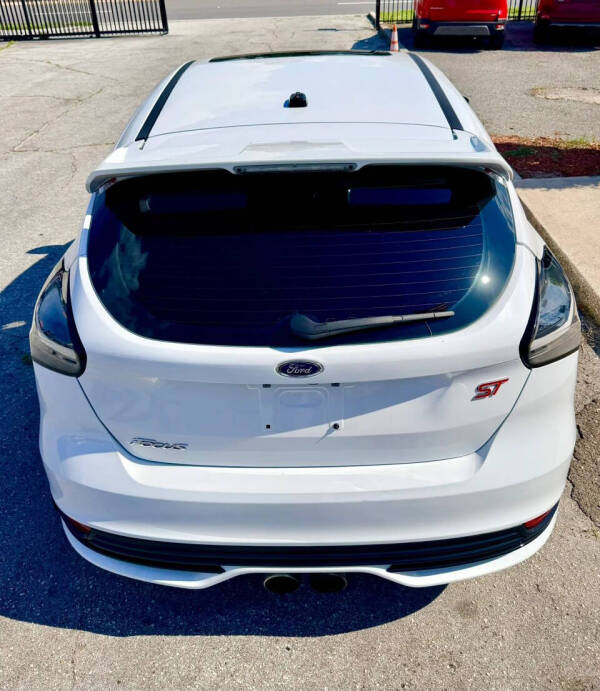 2018 Ford Focus ST
