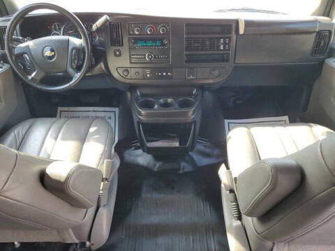 2023 Chevrolet Express 2500