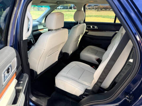 2016 Ford Explorer Platinum