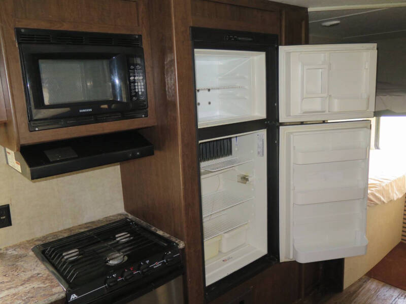 2017 Keystone RV HIDEOUT 27DBS