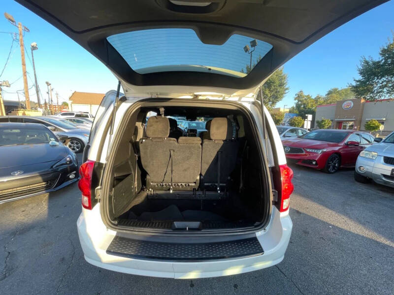 2017 Dodge Grand Caravan