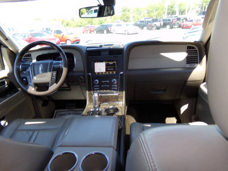 2016 Lincoln Navigator L Select
