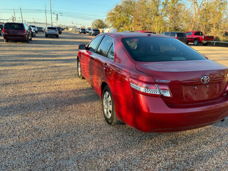 2011 Toyota Camry LE