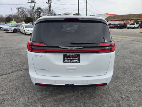 2021 Chrysler Pacifica Touring L