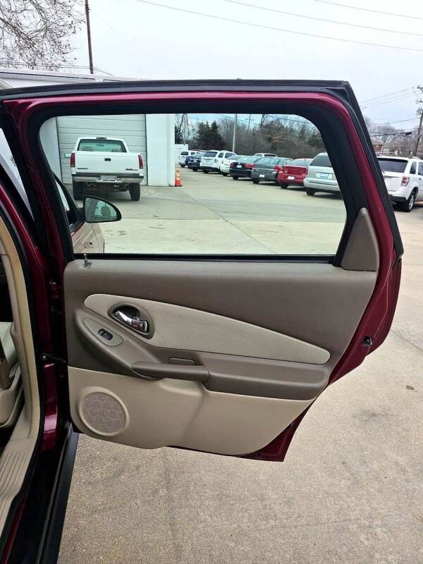 2004 Chevrolet Malibu Maxx LS