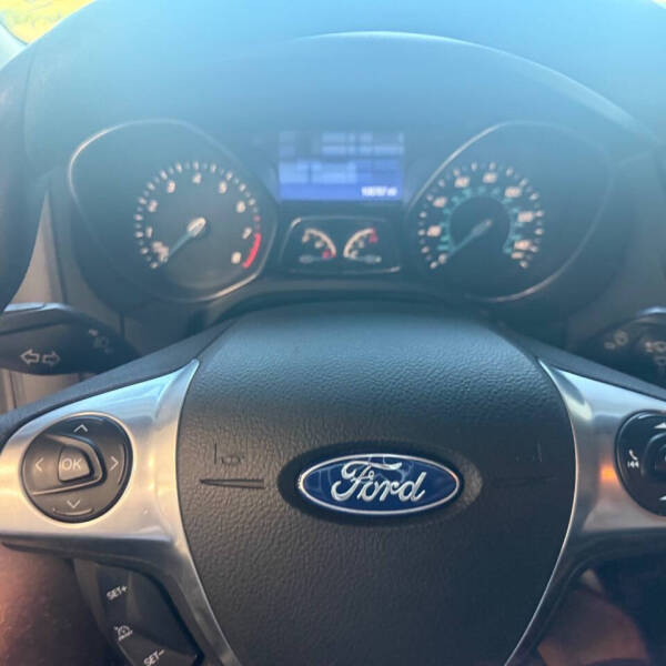 2014 Ford Focus SE