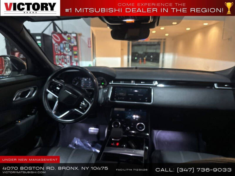 2022 Land Rover Range Rover Velar P250 R-Dynamic S