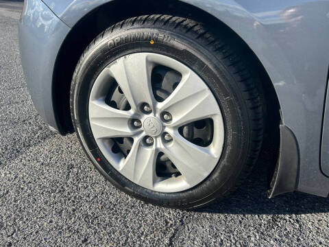 2016 Kia Forte5 LX