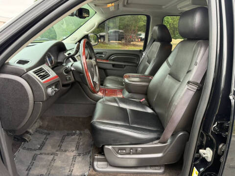2014 Cadillac Escalade Luxury