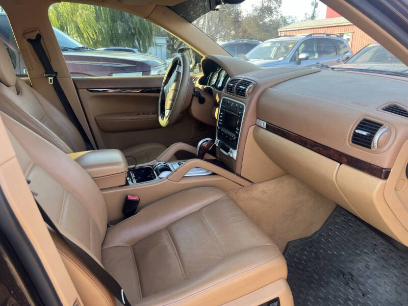 2010 Porsche Cayenne