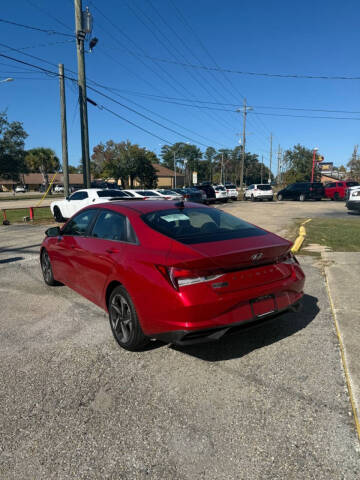 2023 Hyundai Elantra