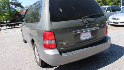 2004 Kia Sedona EX