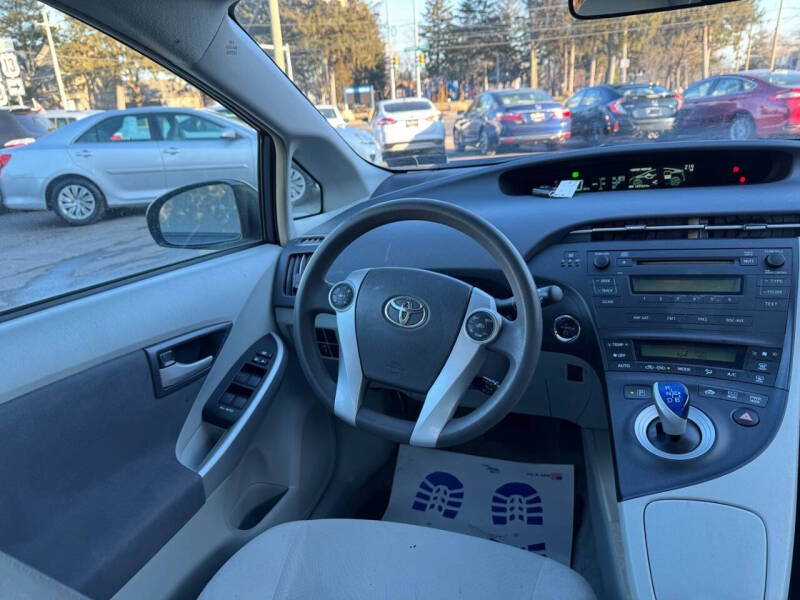 2011 Toyota Prius Two