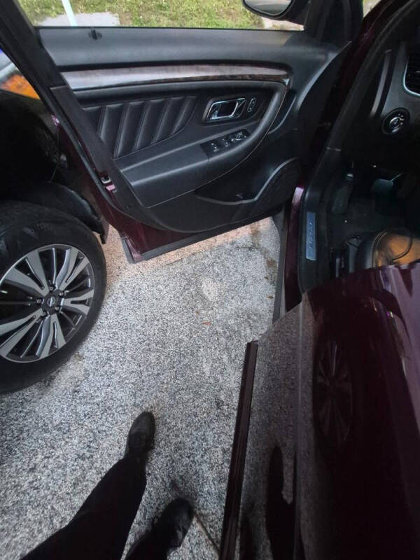 2018 Ford Taurus Limited