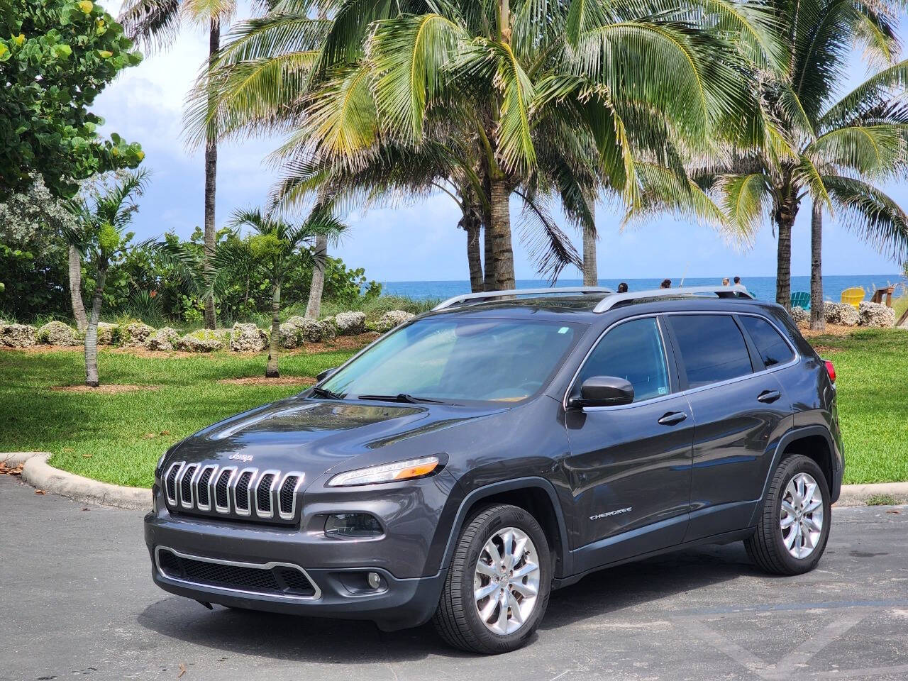 2015 Jeep Cherokee for sale at JT AUTO INC in Oakland Park, FL