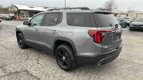 2021 GMC Acadia AT4