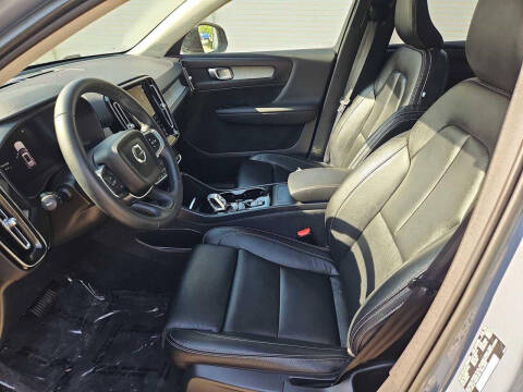 2024 Volvo XC90 B5 Plus Bright Theme