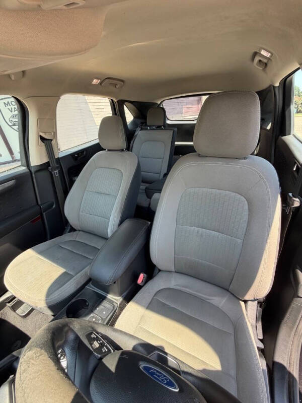 2020 Ford Escape S