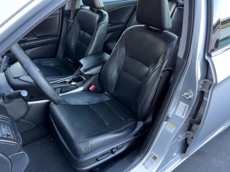 2015 Honda Accord EX-L V6 w/Navi