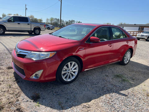 2014 Toyota Camry Hybrid for sale at Baileys Truck and Auto Sales in Effingham SC