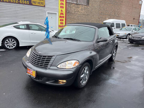 2005 Chrysler PT Cruiser for sale at RON'S AUTO SALES INC in Cicero IL