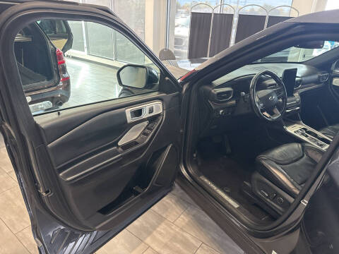 2020 Ford Explorer Platinum