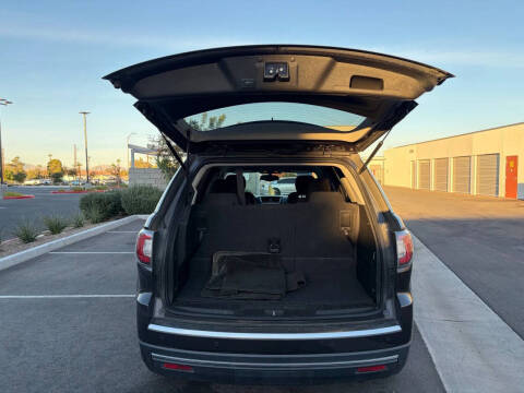 2015 GMC Acadia SLE-2