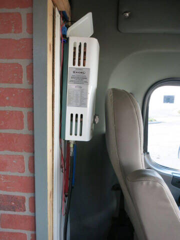 2014 Freightliner M2-106 RV Bus